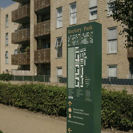 Luxury Kingsize Bedroom With Private Bathroom Northolt  Esterno foto
